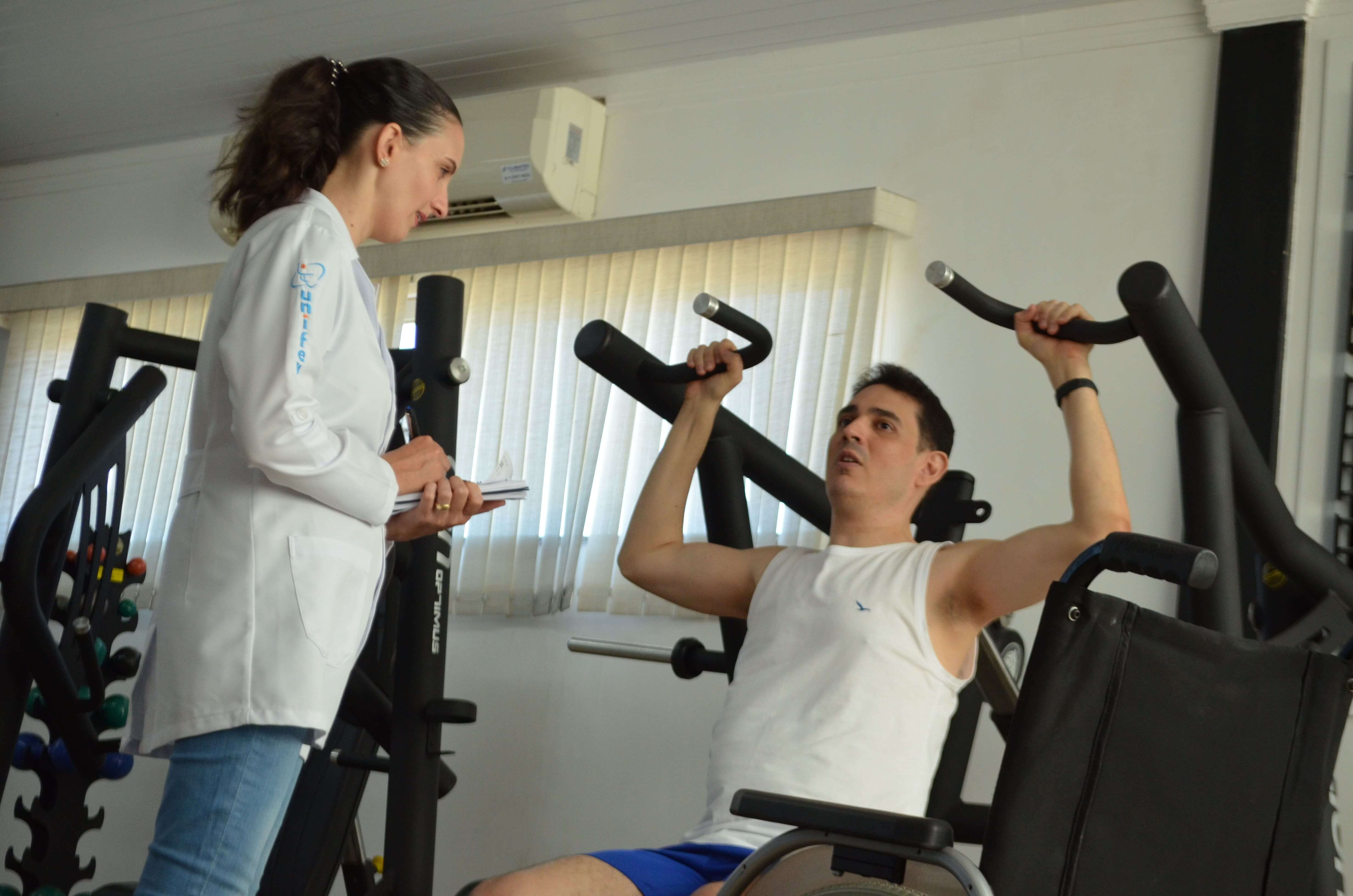 Avaliação de aplicação para fisioterapia